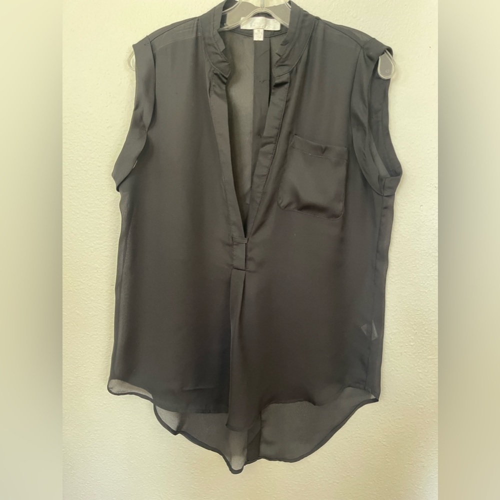 Lumiere black sleeveless too